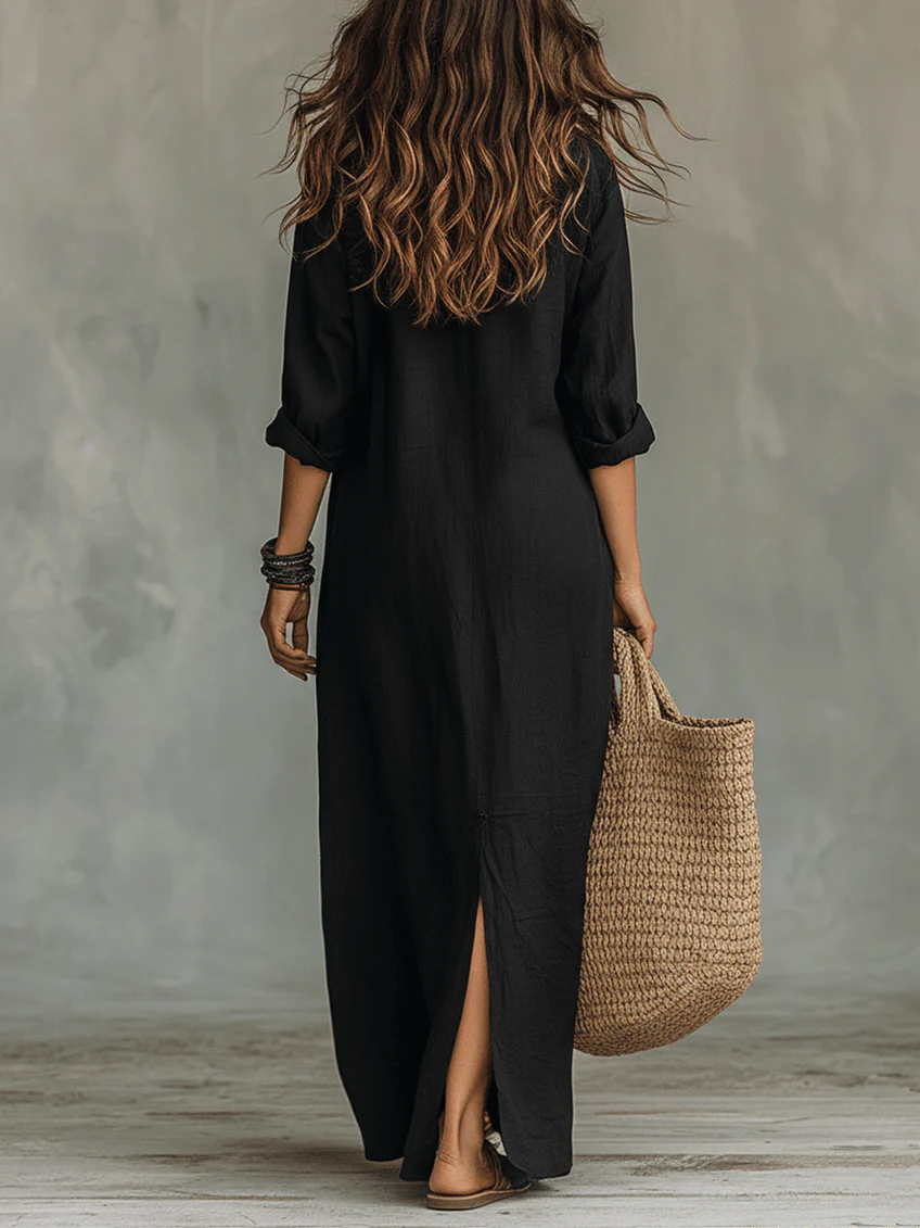 Soline | Relaxed V-Neck Button Maxi Dress